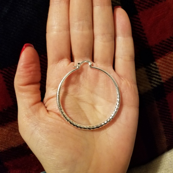 NEW 925 sterling silver hoops - Picture 3 of 4